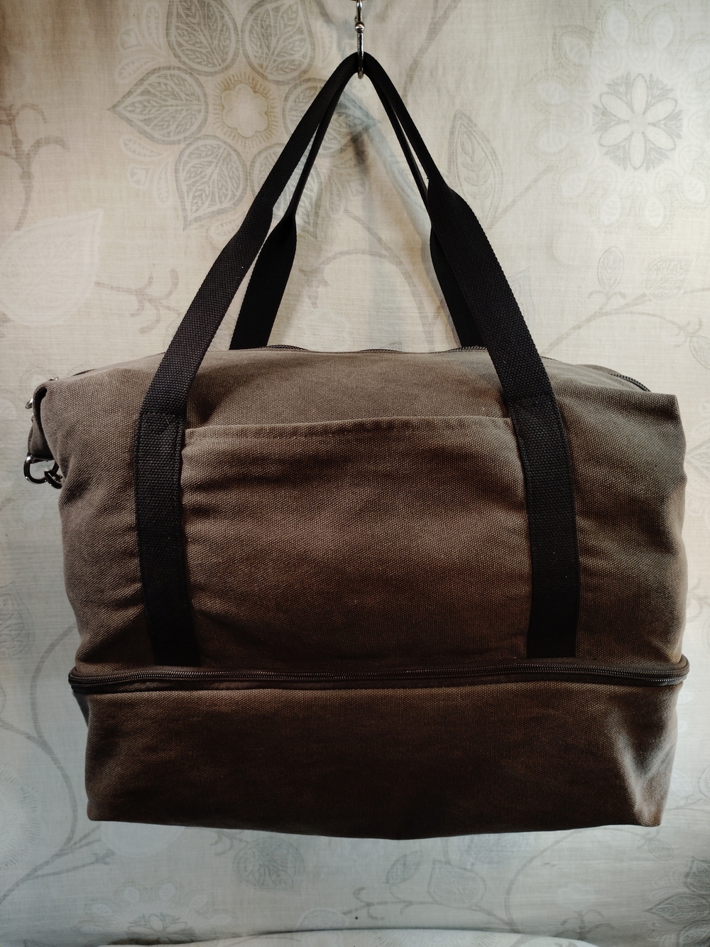 Lo & Sons Brown Canvas W/Black Straps Two-Tier Crossbody/ Shoulder Tote
